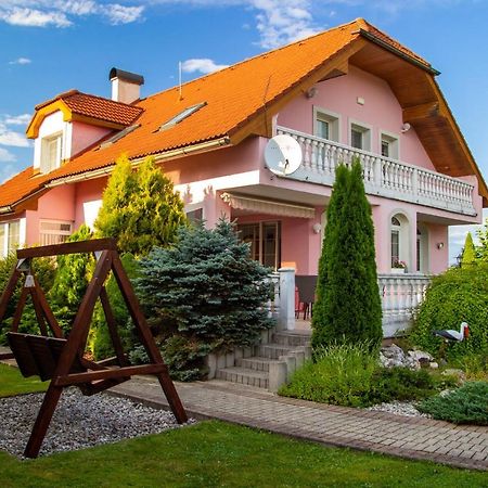Wow Liptov Holiday House Liptovský Mikuláš Esterno foto