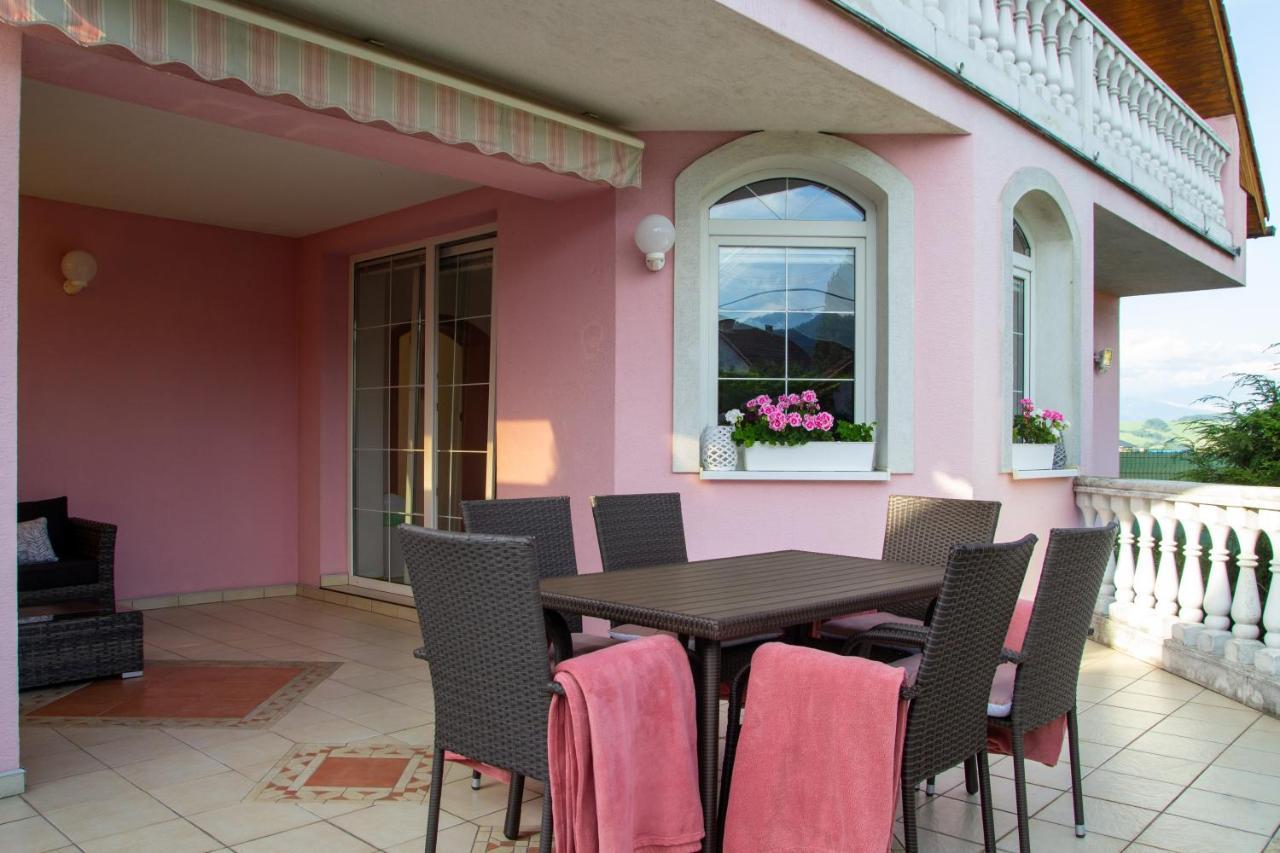 Wow Liptov Holiday House Liptovský Mikuláš Esterno foto